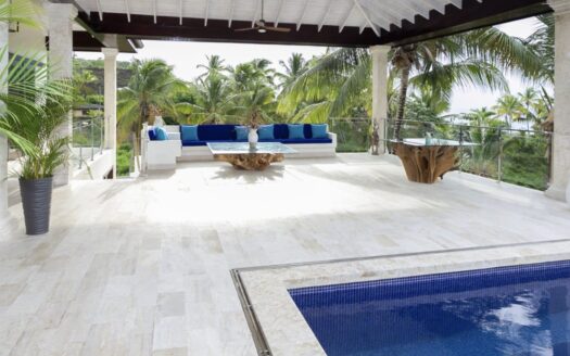 Exclusive Hilltop Villa with Panoramic Ocean and Mountain Views